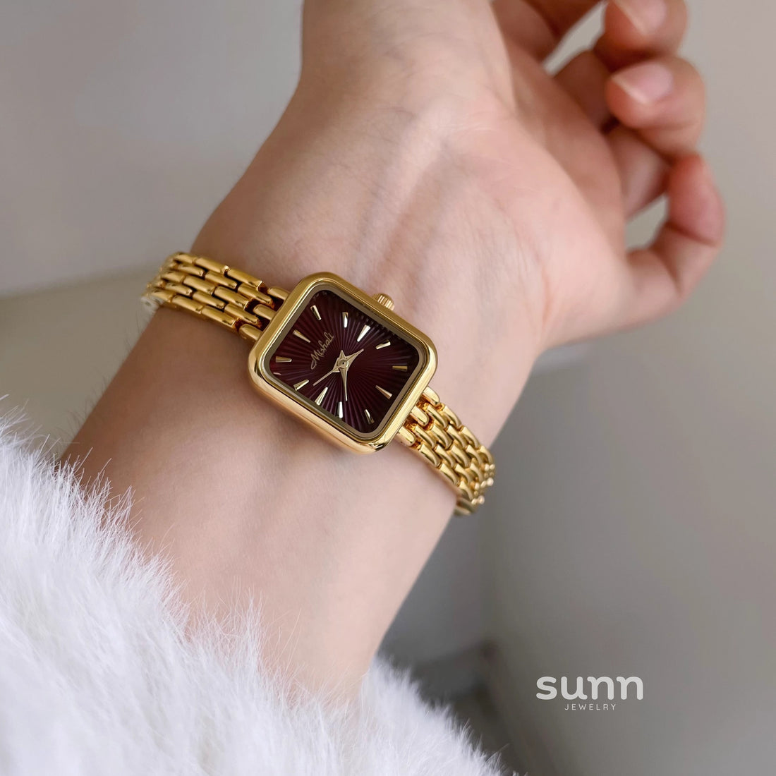 Parisa Delicate Square Watch [LEUXKCUY]