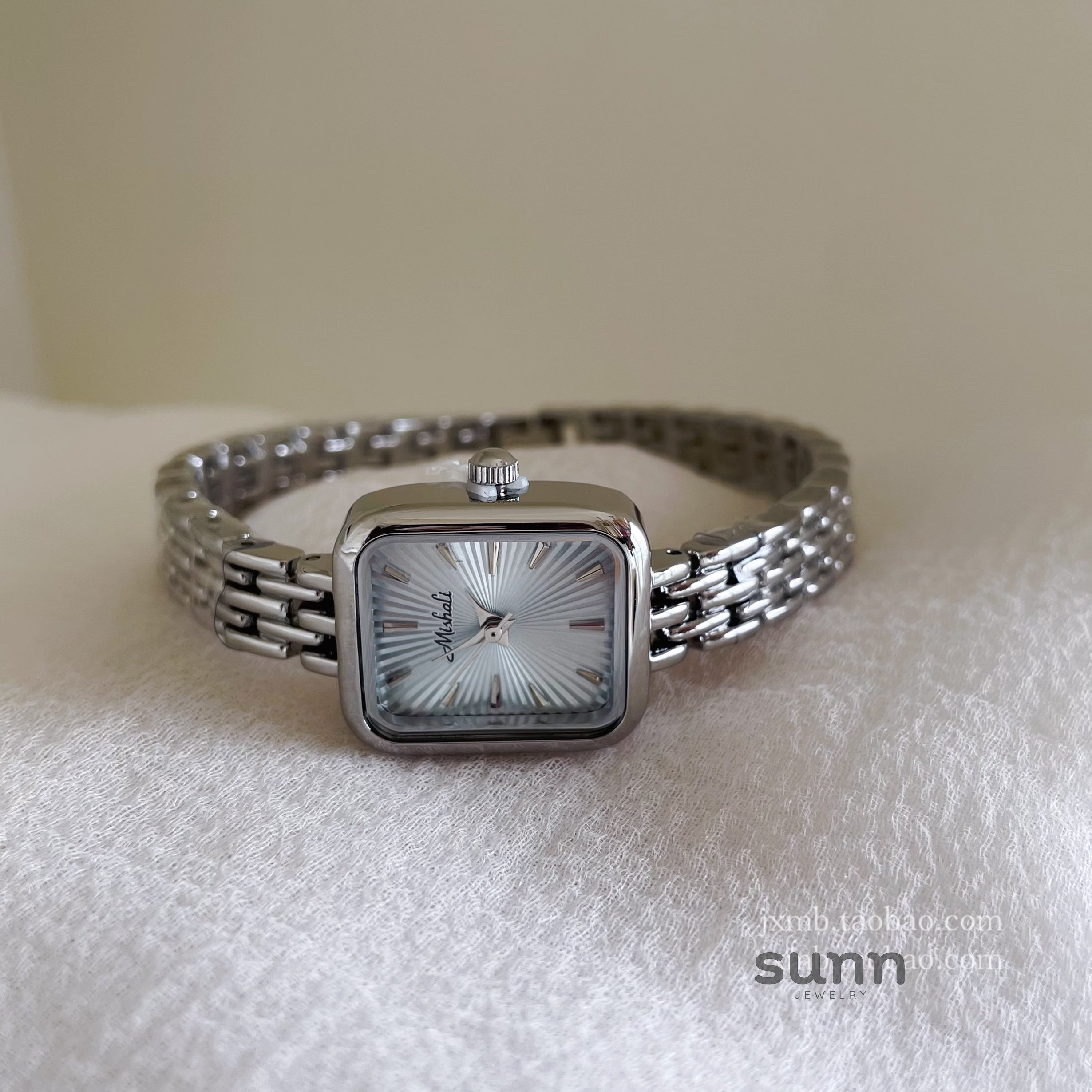 Parisa Delicate Square Watch [7QOHE5WD]