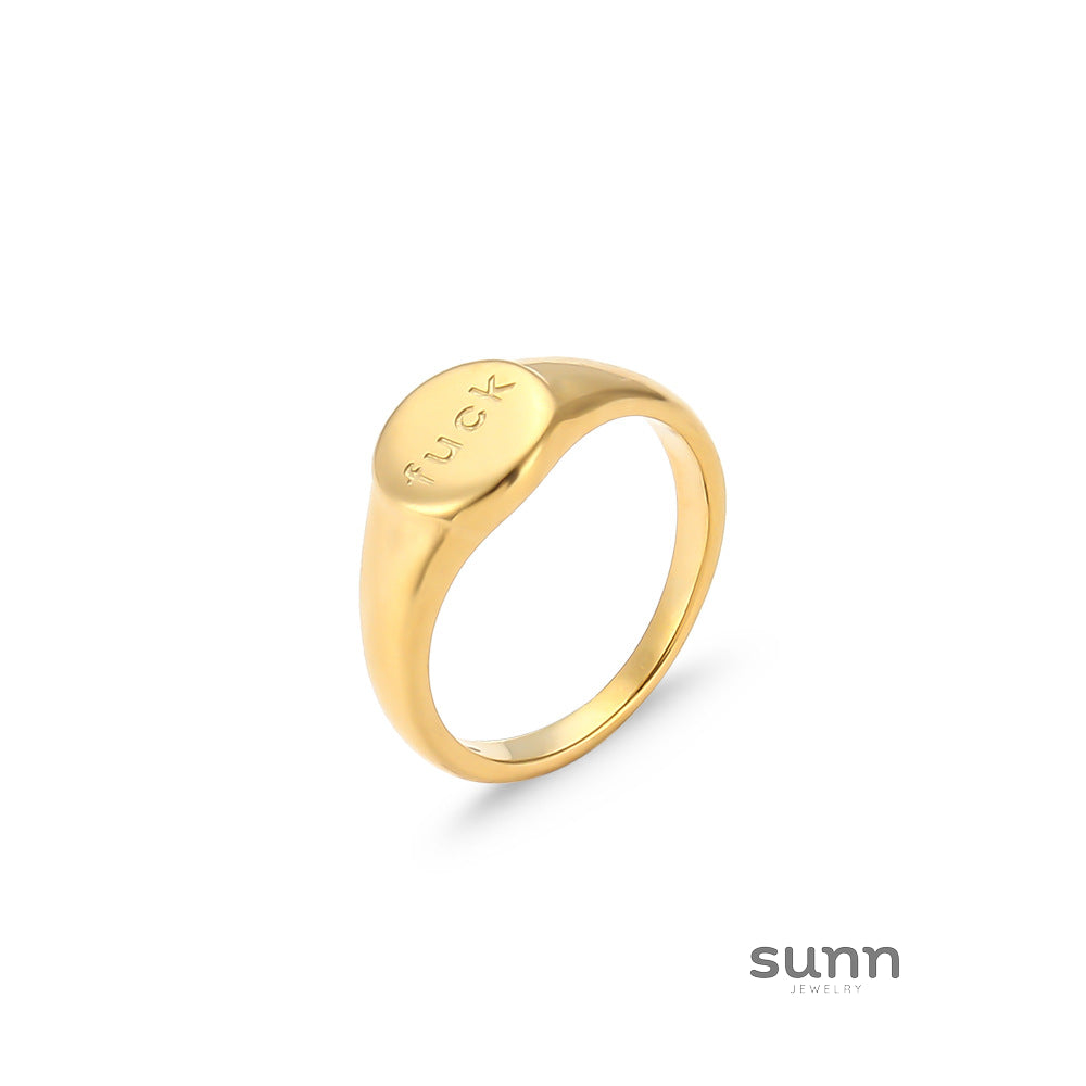 Parris Bold Letter Ring [FLRHJ9MK]