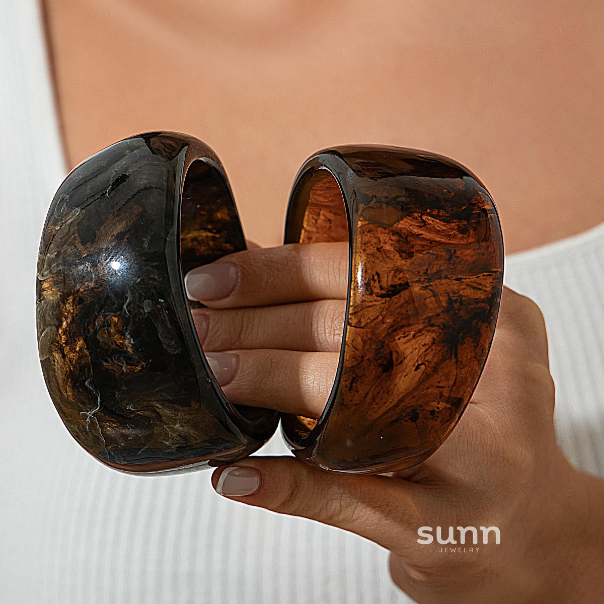 Passion Smudged Resin Bracelet [OE83BN1M]