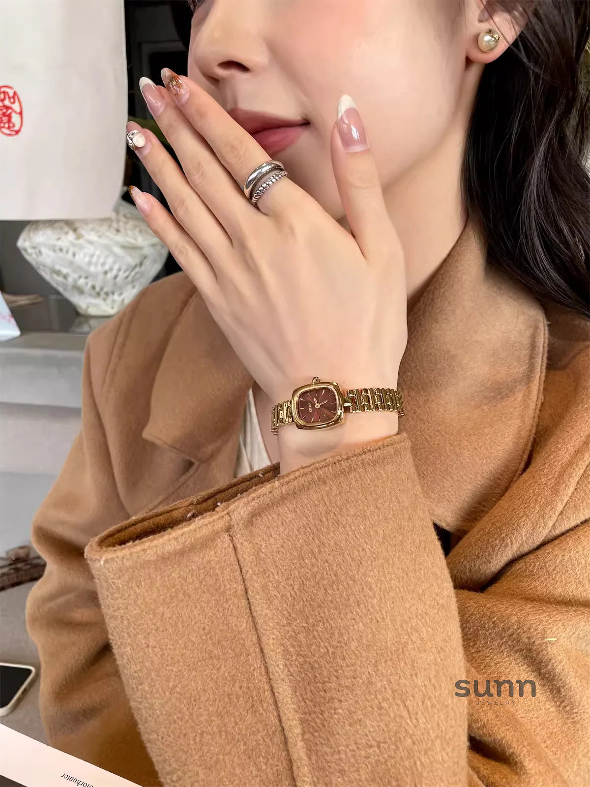 Patricia Vintage Square Watch