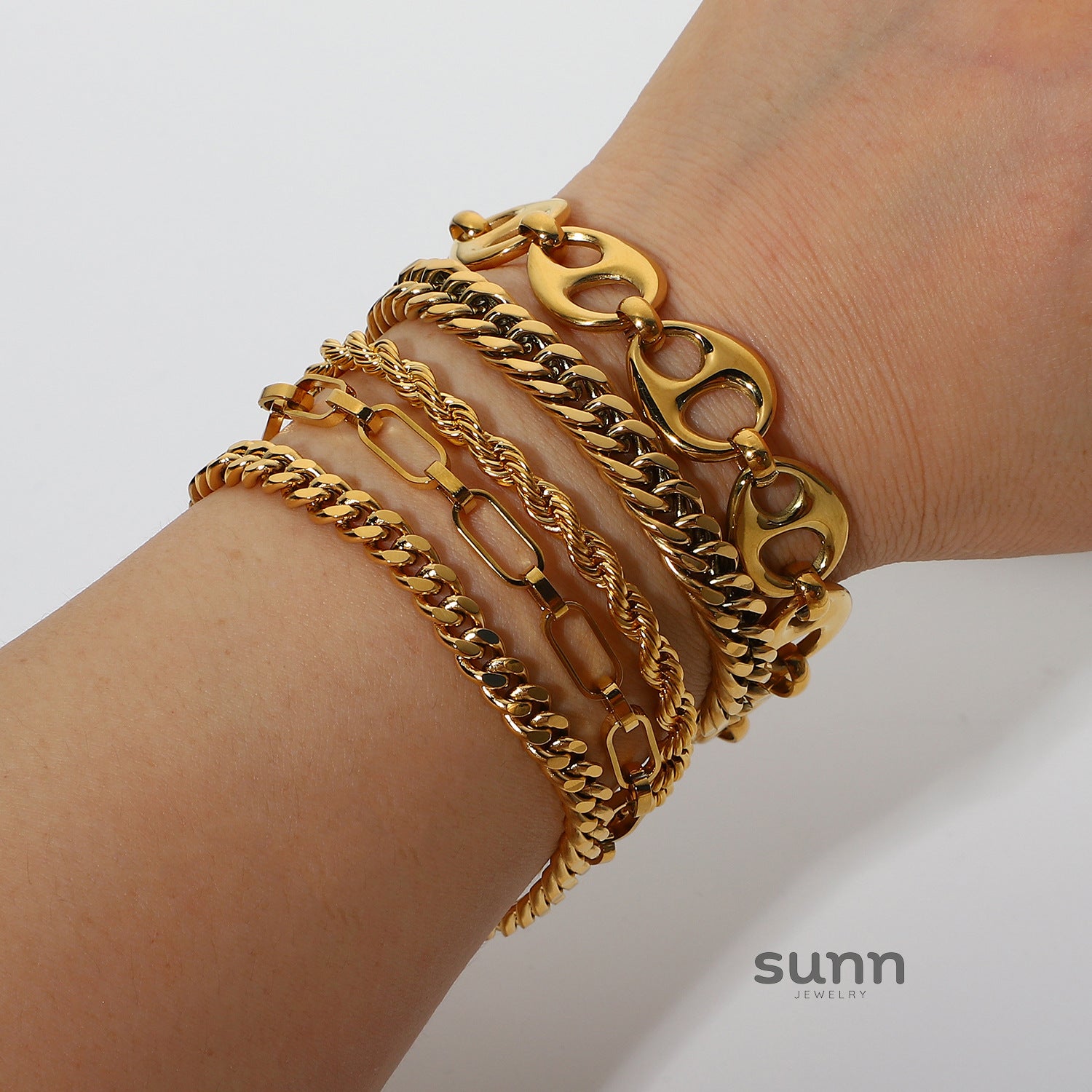 Pessy Gold Layered Bracelet Set [XKVKUHL9]
