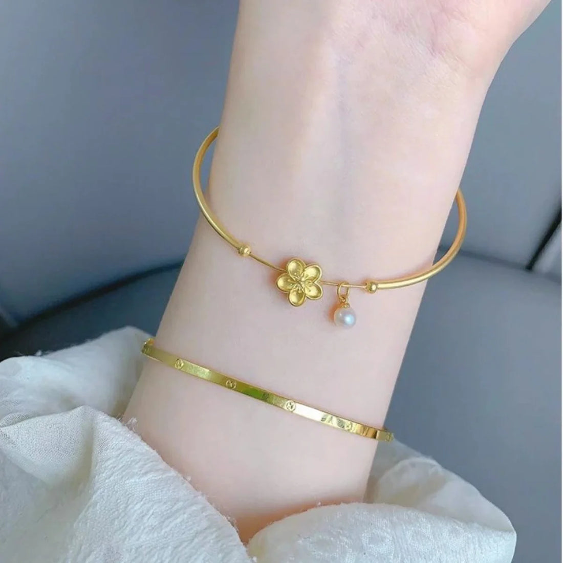 Pessy Pearl Blossom Star Bracelet