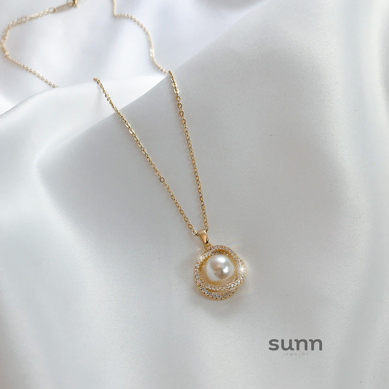 Phoenix Pearl Heart Pendant Necklace [N59LDUGW]