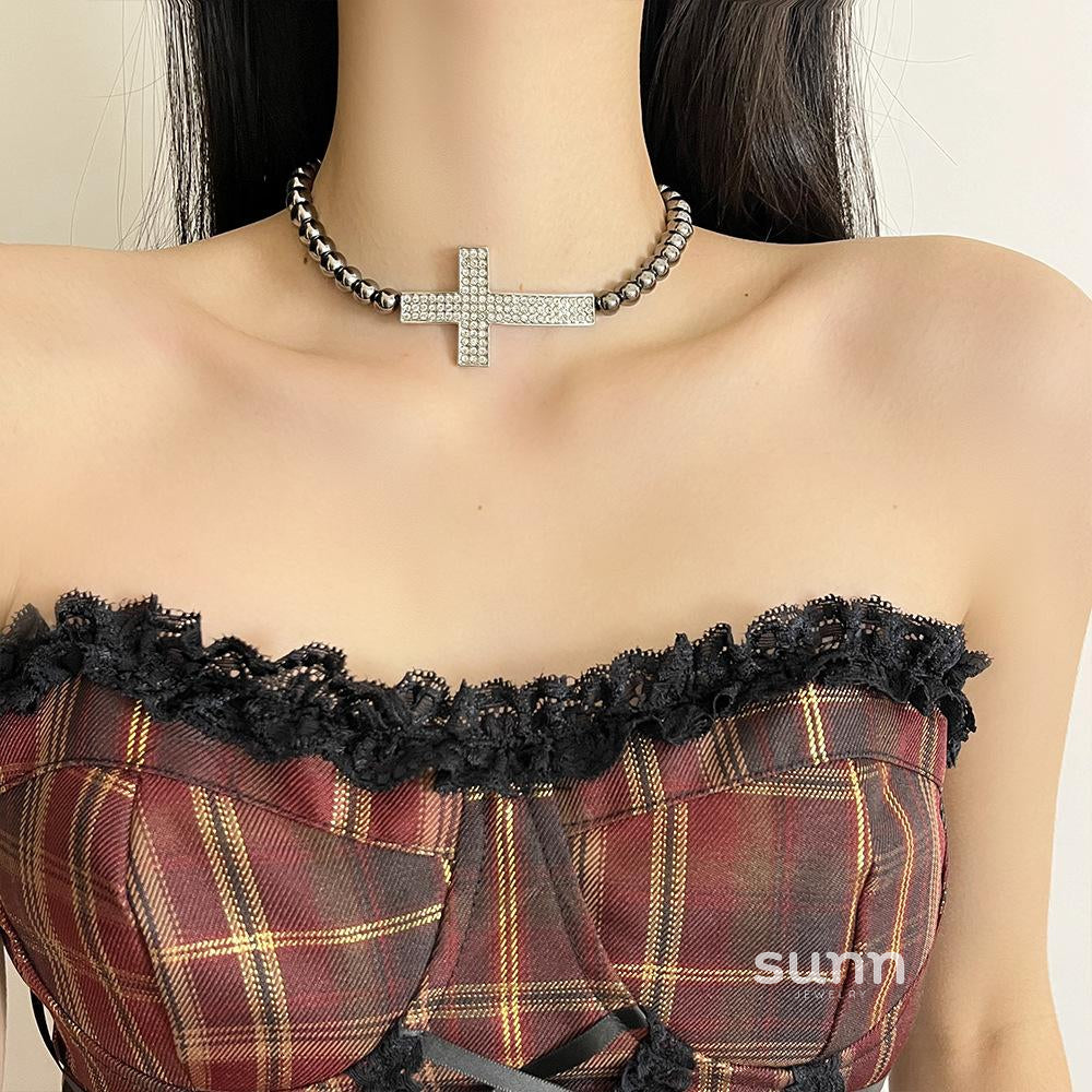 Phoenyx Pearl Cross Choker [2WD7GG4O]