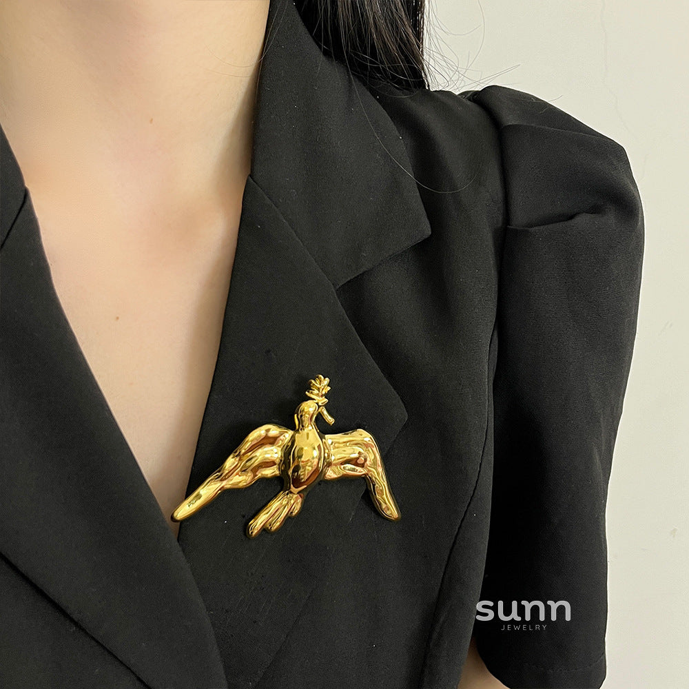 Porter Peace Dove Brooch [HX63W4WJ]
