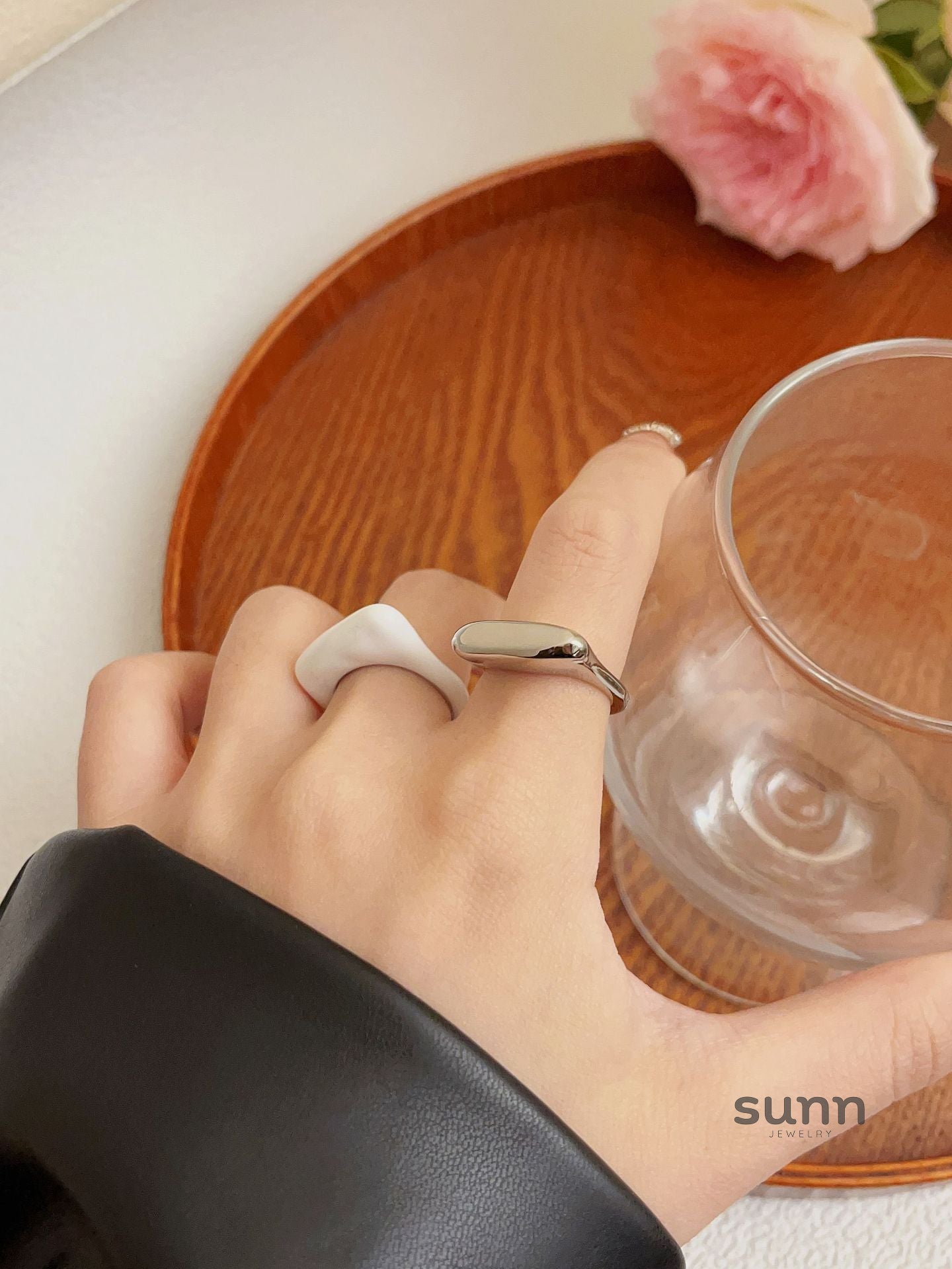 Porter Sculptural Enamel Ring [PZ762P7S]