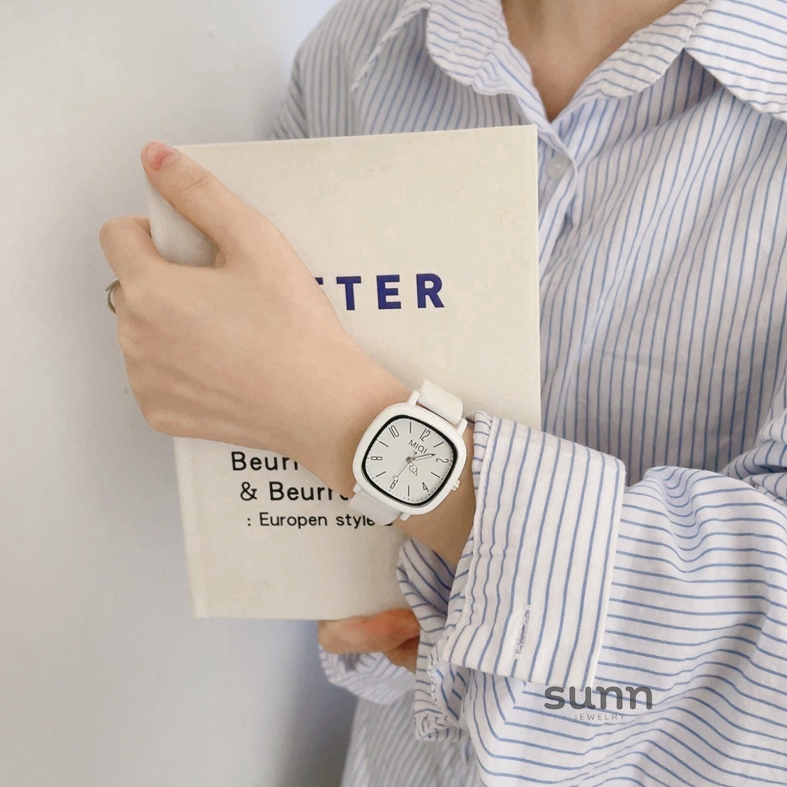 Porter Square Timepiece [L9XH0GVP]