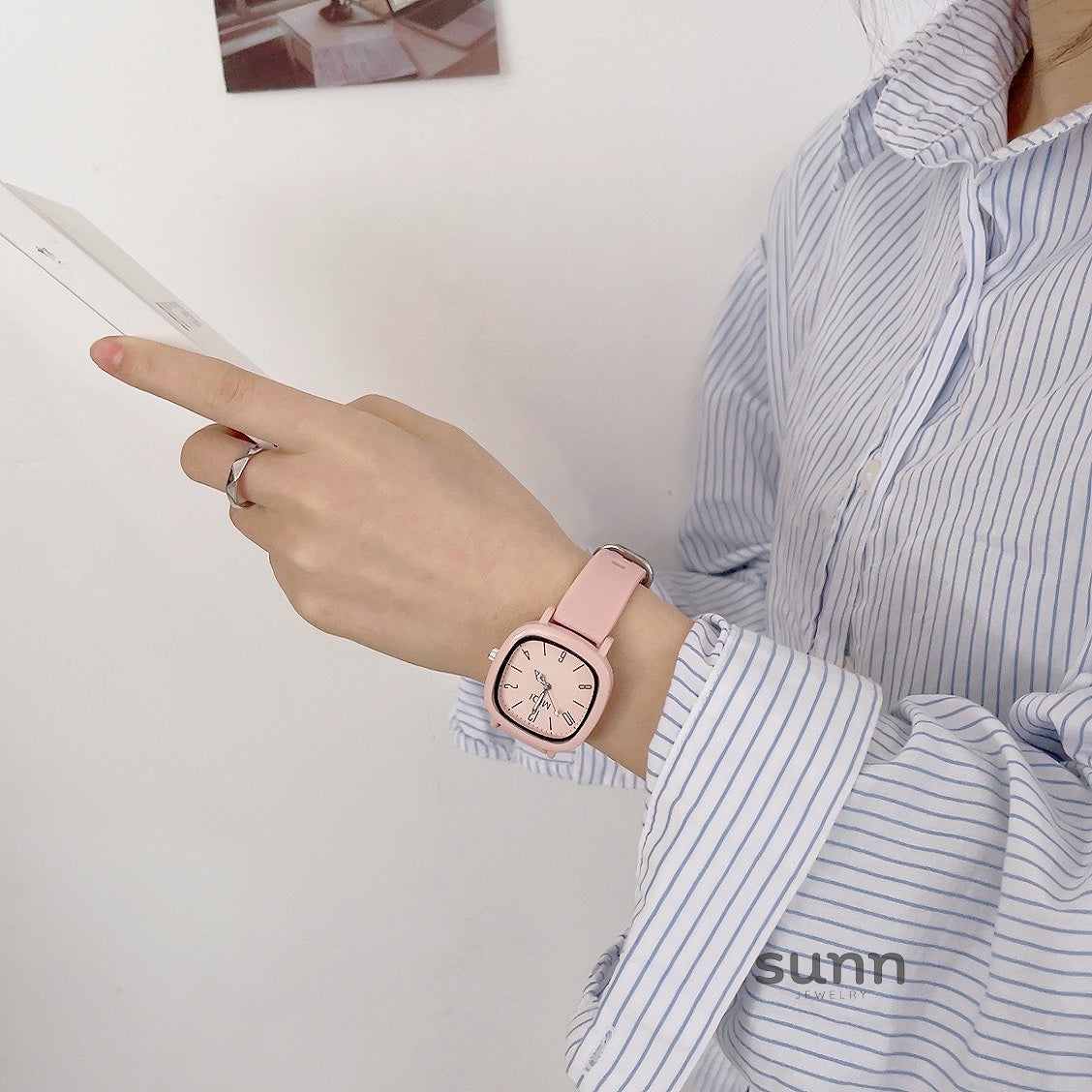 Porter Square Timepiece [65VBA9E7]