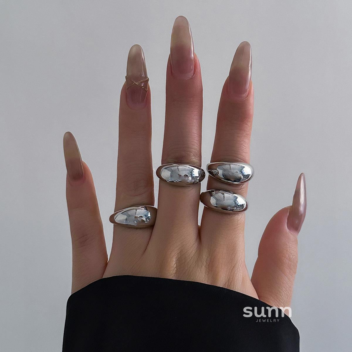 Precious Statement Ring Set [TVDOZ4NQ]