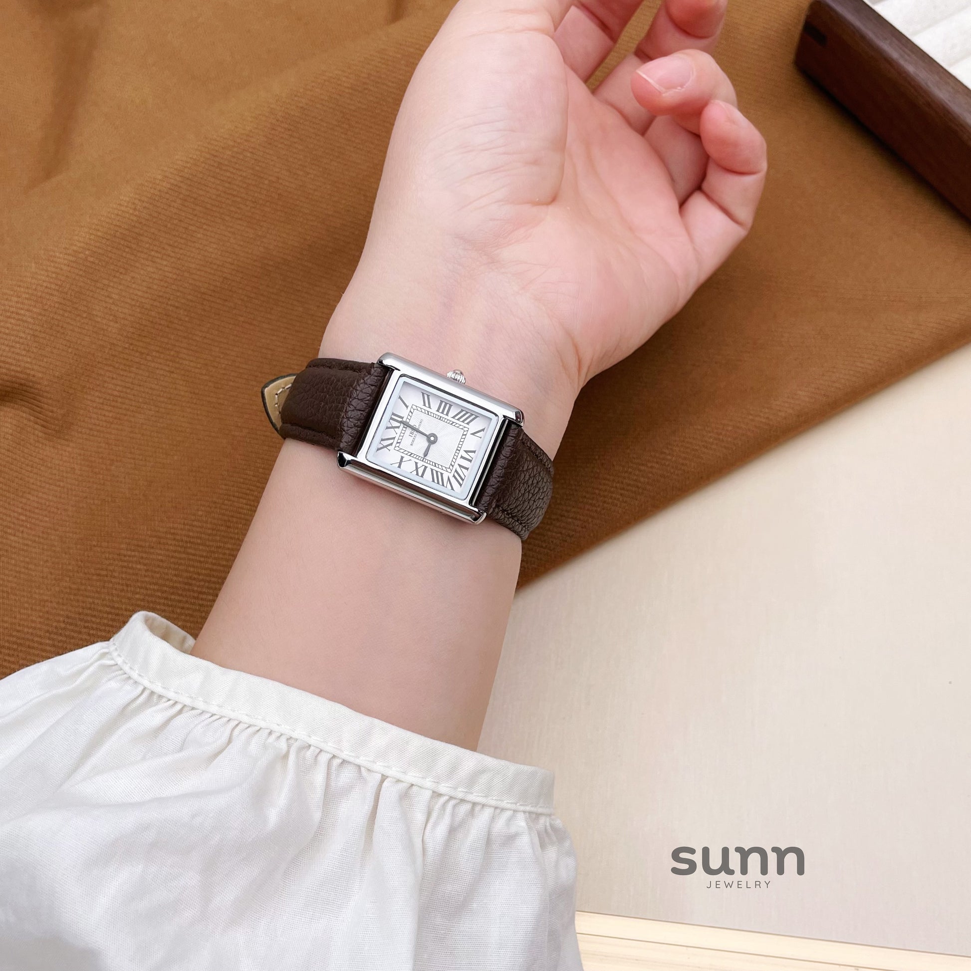 Priscila Elegant Square Watch