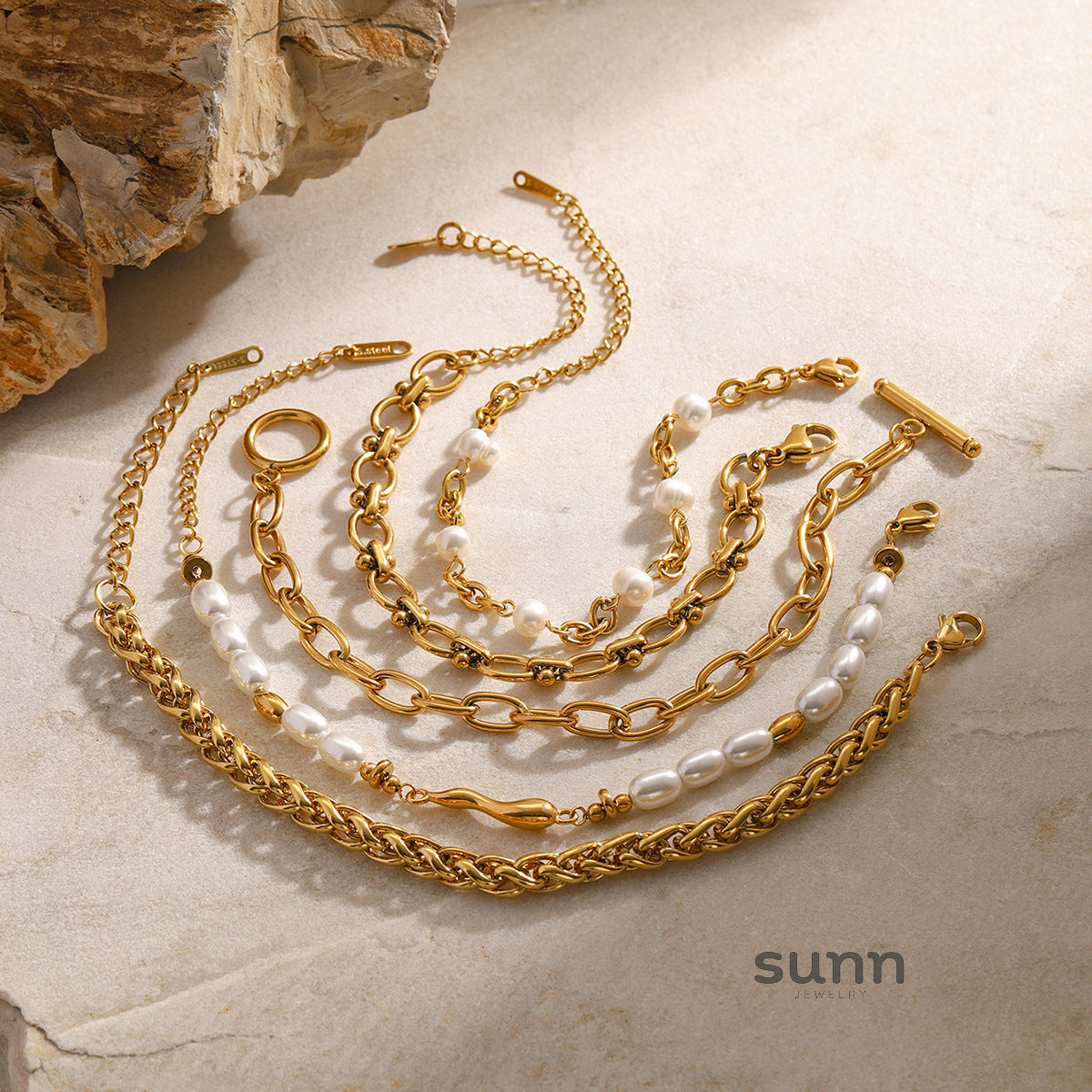 Prisha Metal Pearl Bracelet [3LGT9U64]
