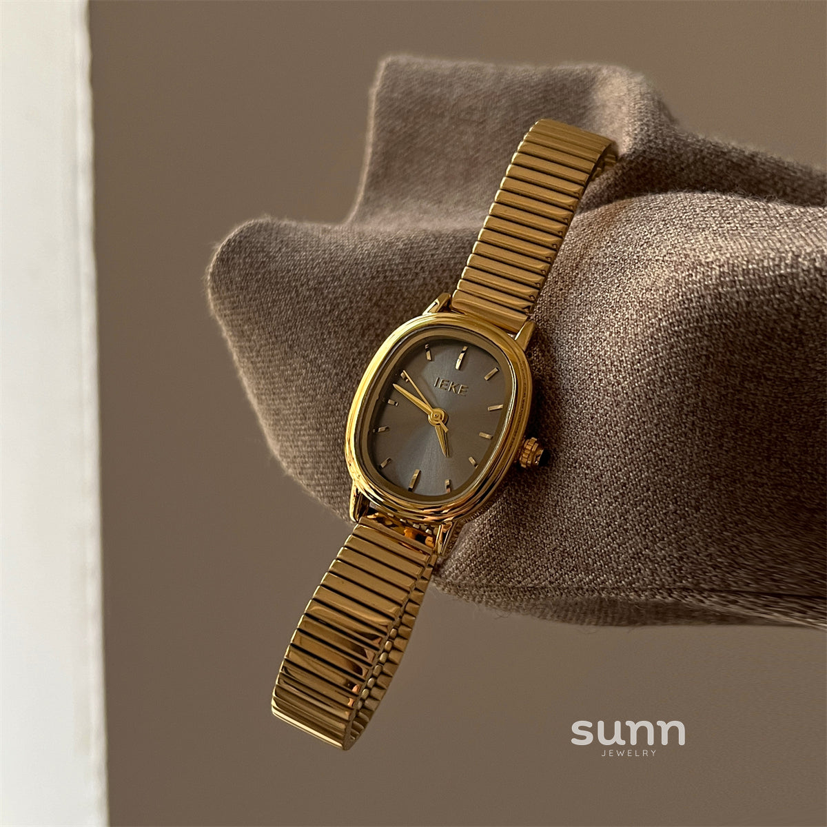 Prudence Elegant Bracelet Watch [9D9TCBQ2]