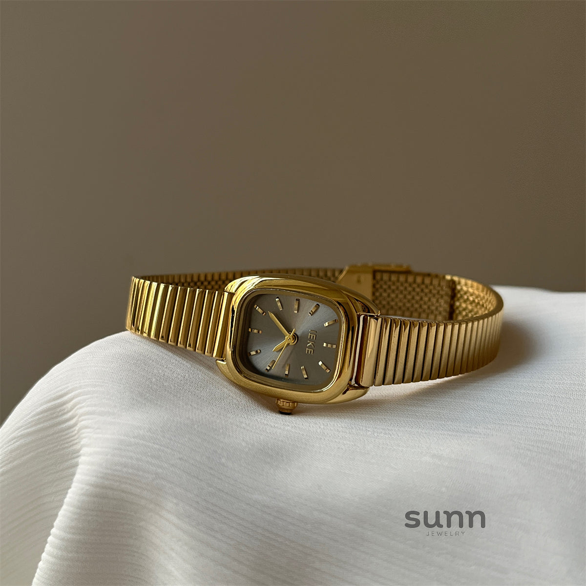 Prudence Elegant Bracelet Watch [NLOFRSAA]