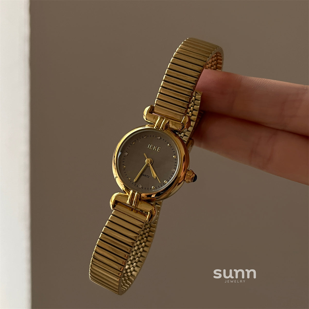 Prudence Elegant Bracelet Watch [7Y6LQZYD]