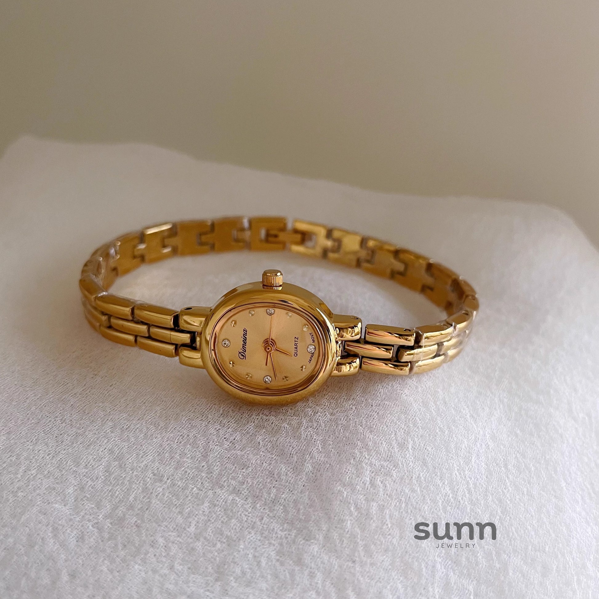 Queena Exquisite Oval Watch [RGKGVWWX]