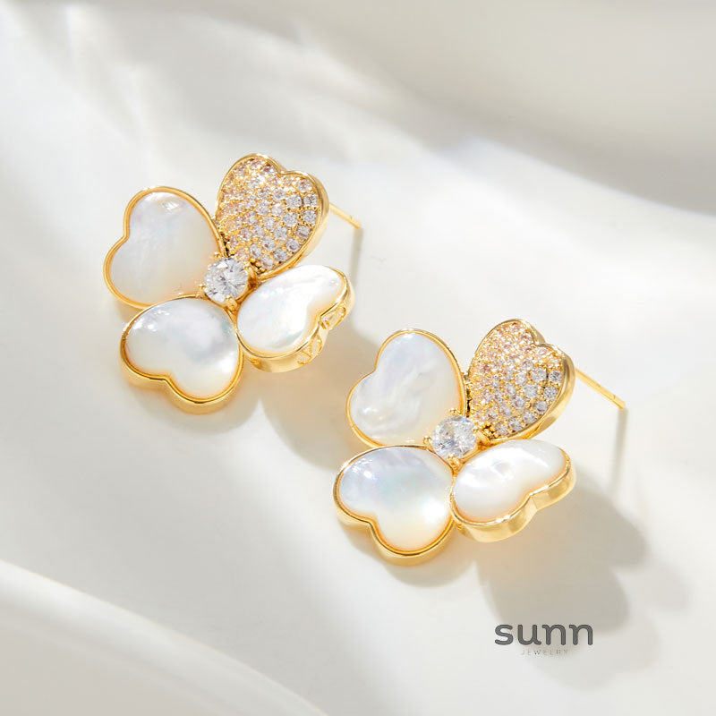 Queena Fritillary Clover Earrings [7N5GL7PV]