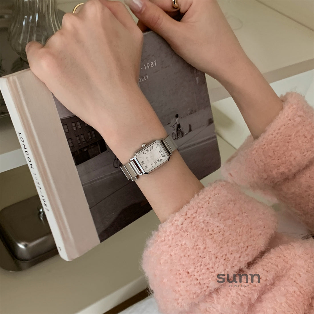 Queenie Luxe Square Roman Watch [58JXSF2N]