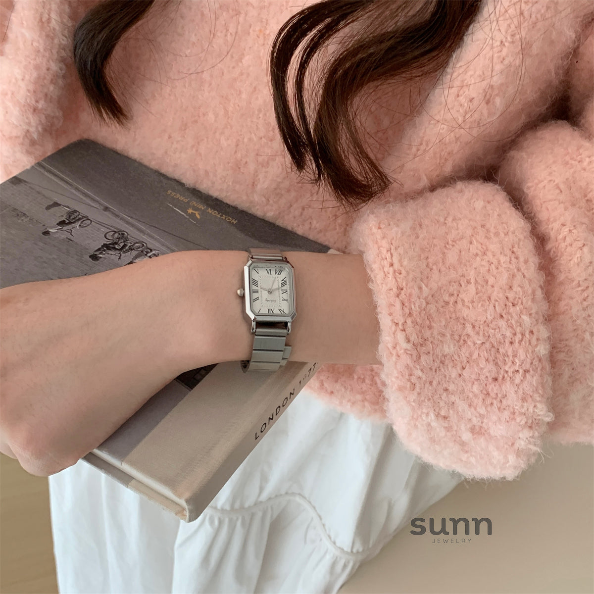 Queenie Luxe Square Roman Watch [9LFAG1NY]