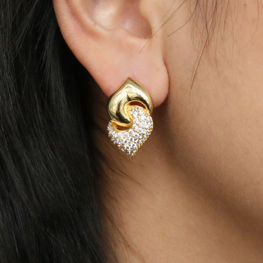 Quetzalli Dainty Heart Earrings [ABK6TC9W]