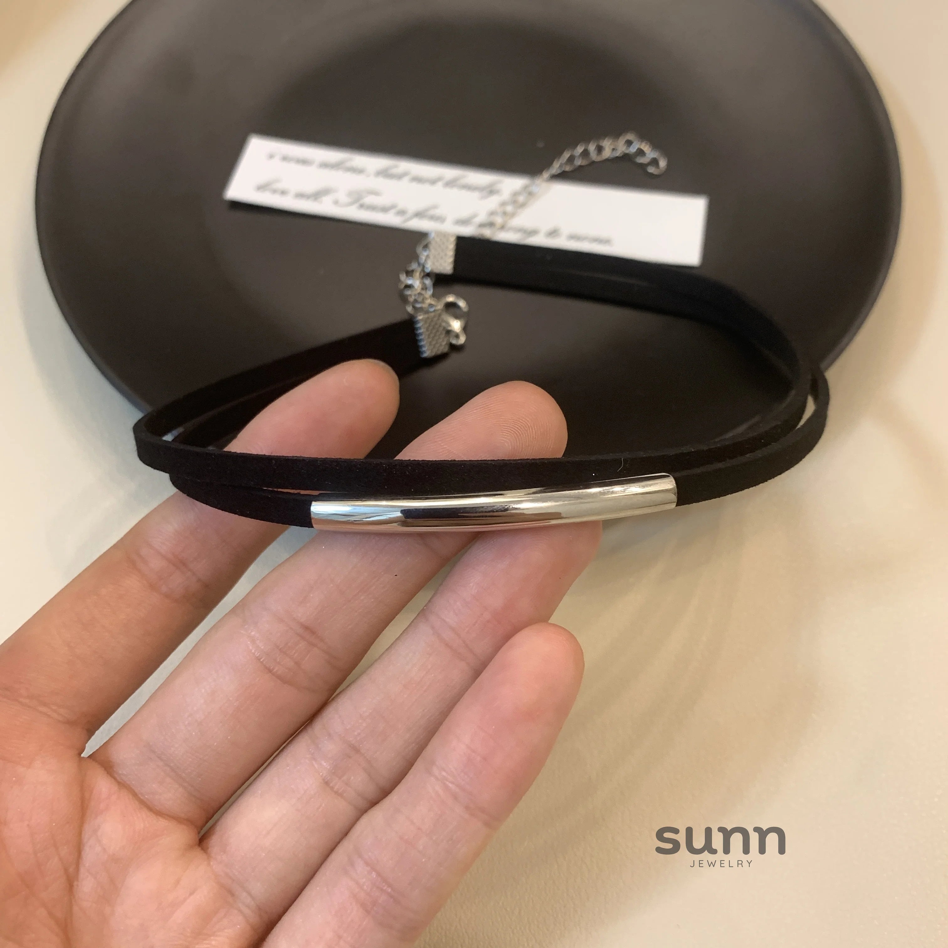 Quinley Leather O-Ring Choker