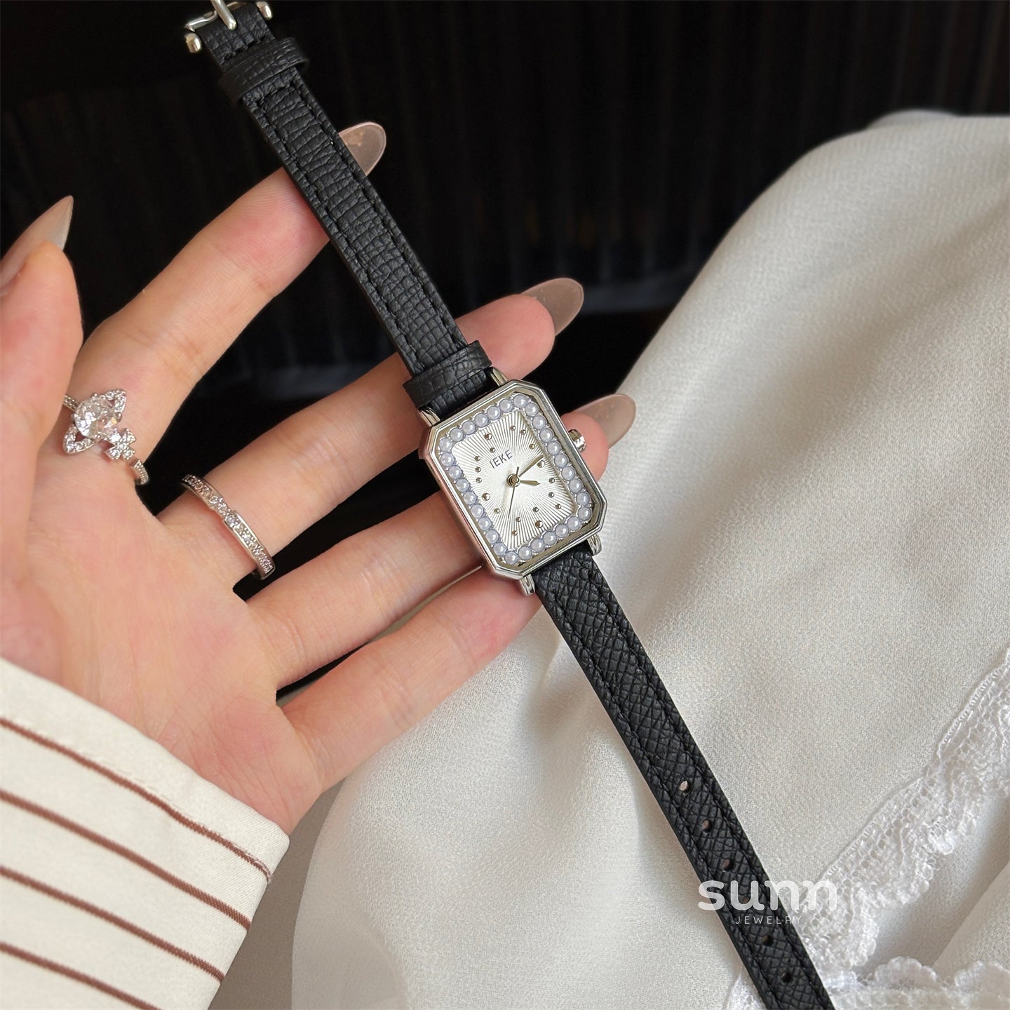 Quinley Pearl Square Watch [IFHIXTVK]