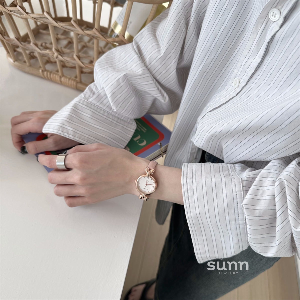 Rachell Delicate Strap Watch [L72AS55M]