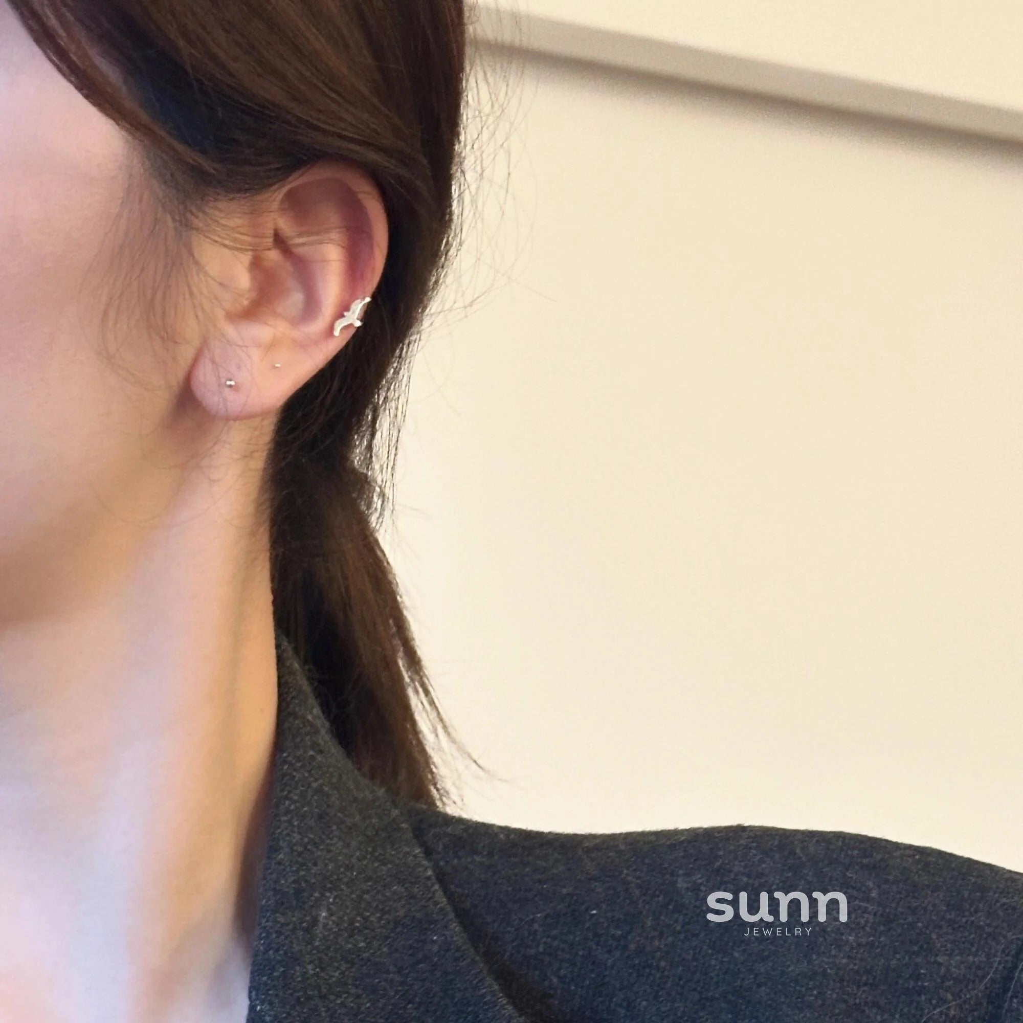 Raelynne Asymmetric Seagull Studs