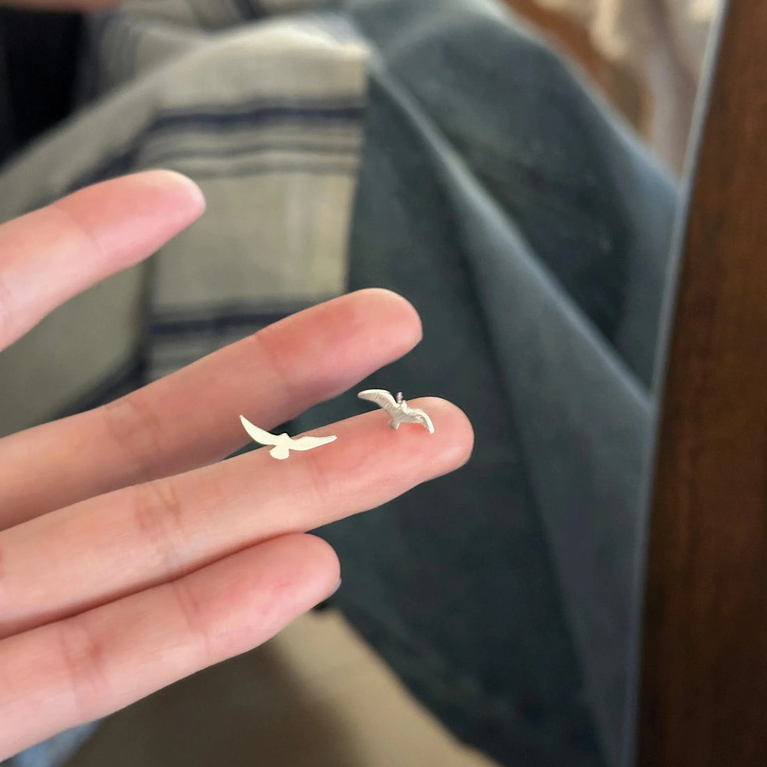 Raelynne Asymmetric Seagull Studs