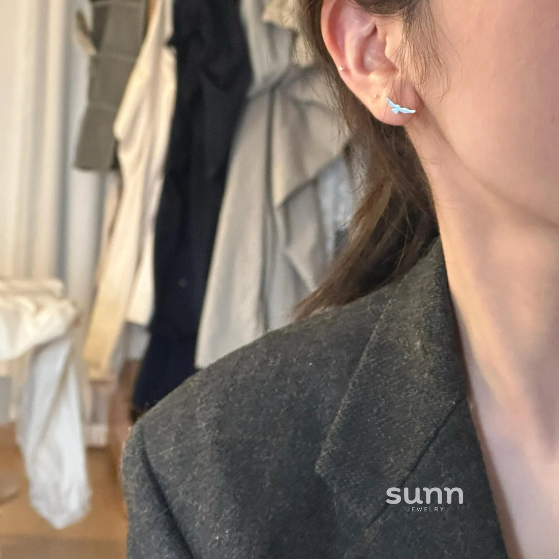 Raelynne Asymmetric Seagull Studs