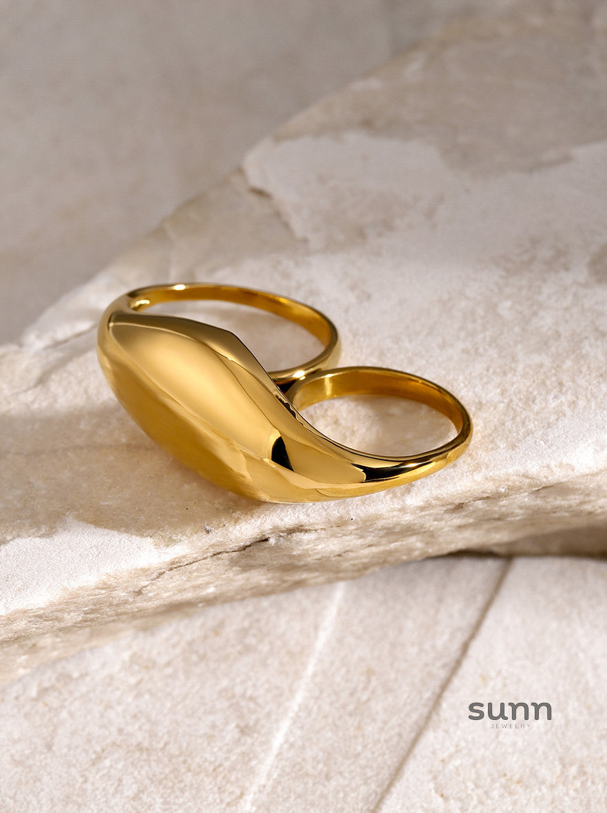 Rafaella Chunky Statement Ring [AY8KPF49]