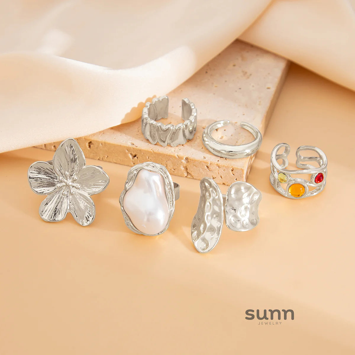 Rahma Baroque Pearl Ring Set