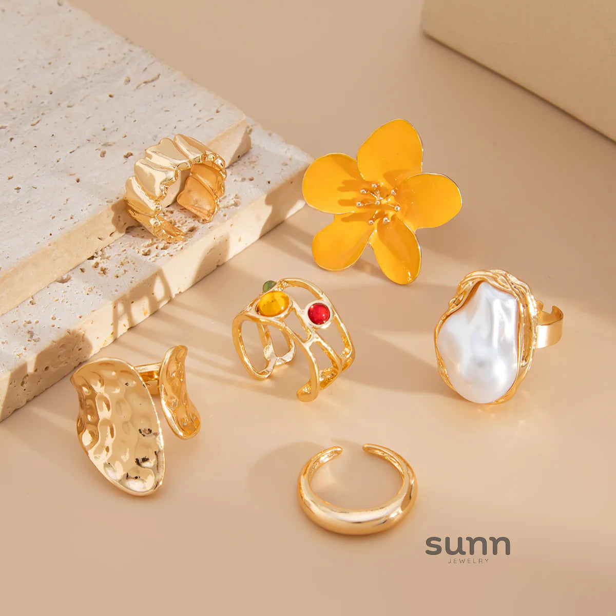 Rahma Baroque Pearl Ring Set