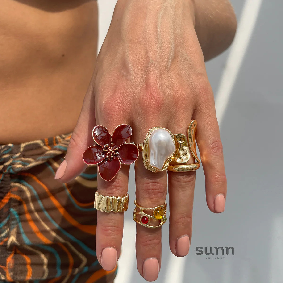 Rahma Baroque Pearl Ring Set