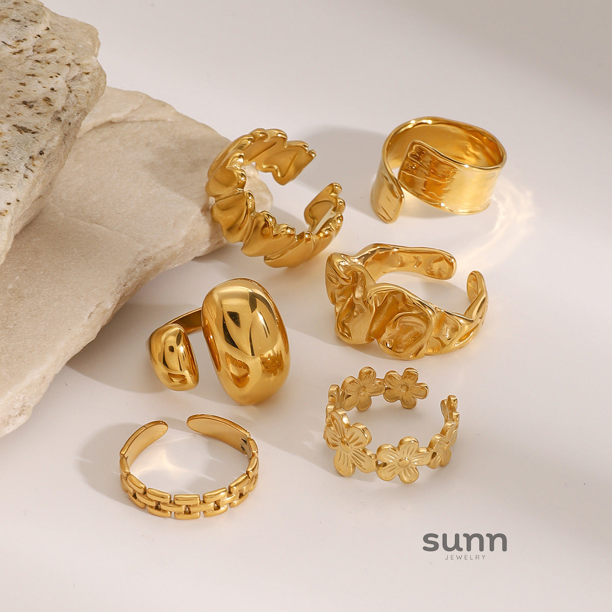 Raizy Retro Titanium Rings [9V9HHJGX]
