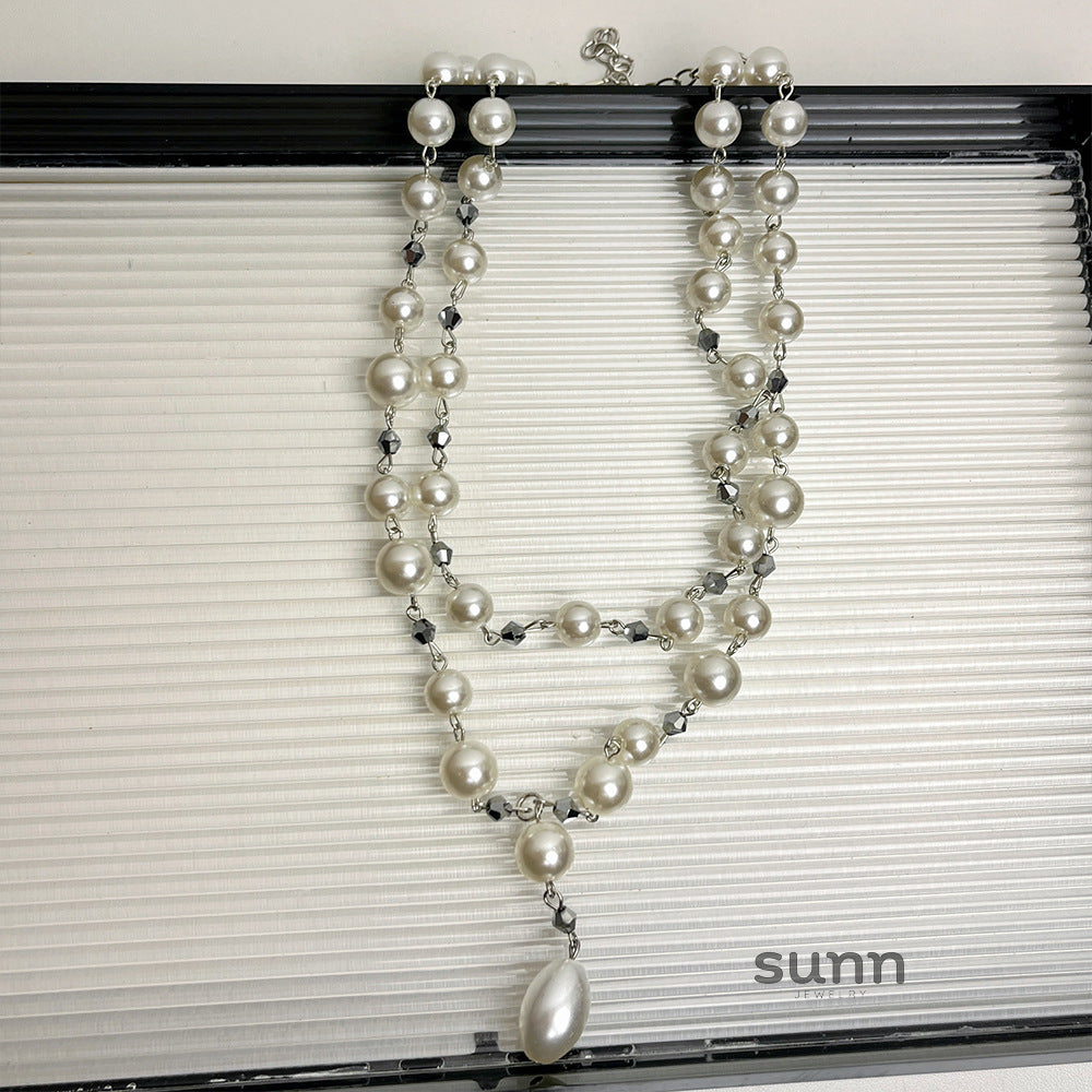 Rana Layered Pearl Drop Necklace [SRF2BPKZ]