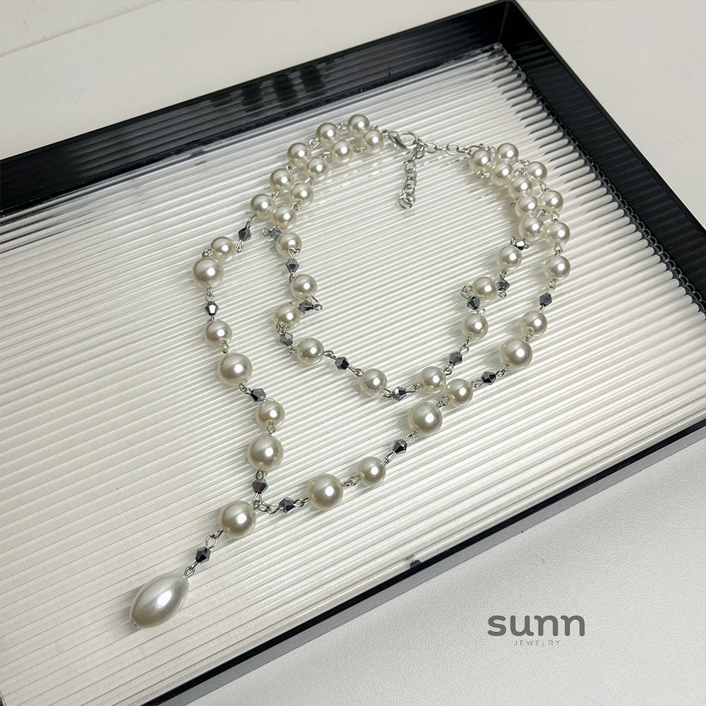 Rana Layered Pearl Drop Necklace [IE5J90ZZ]