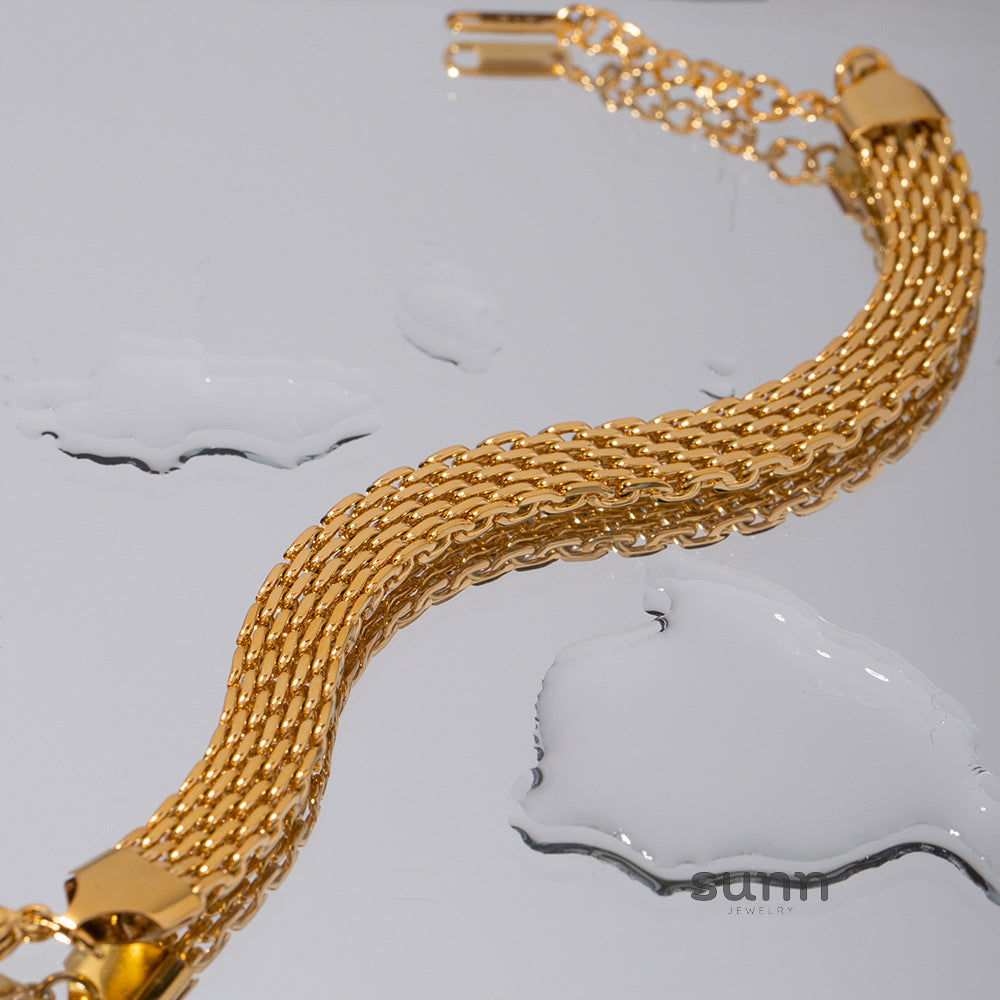 Raneem Wide Chain Bracelet [3M2Q12OJ]