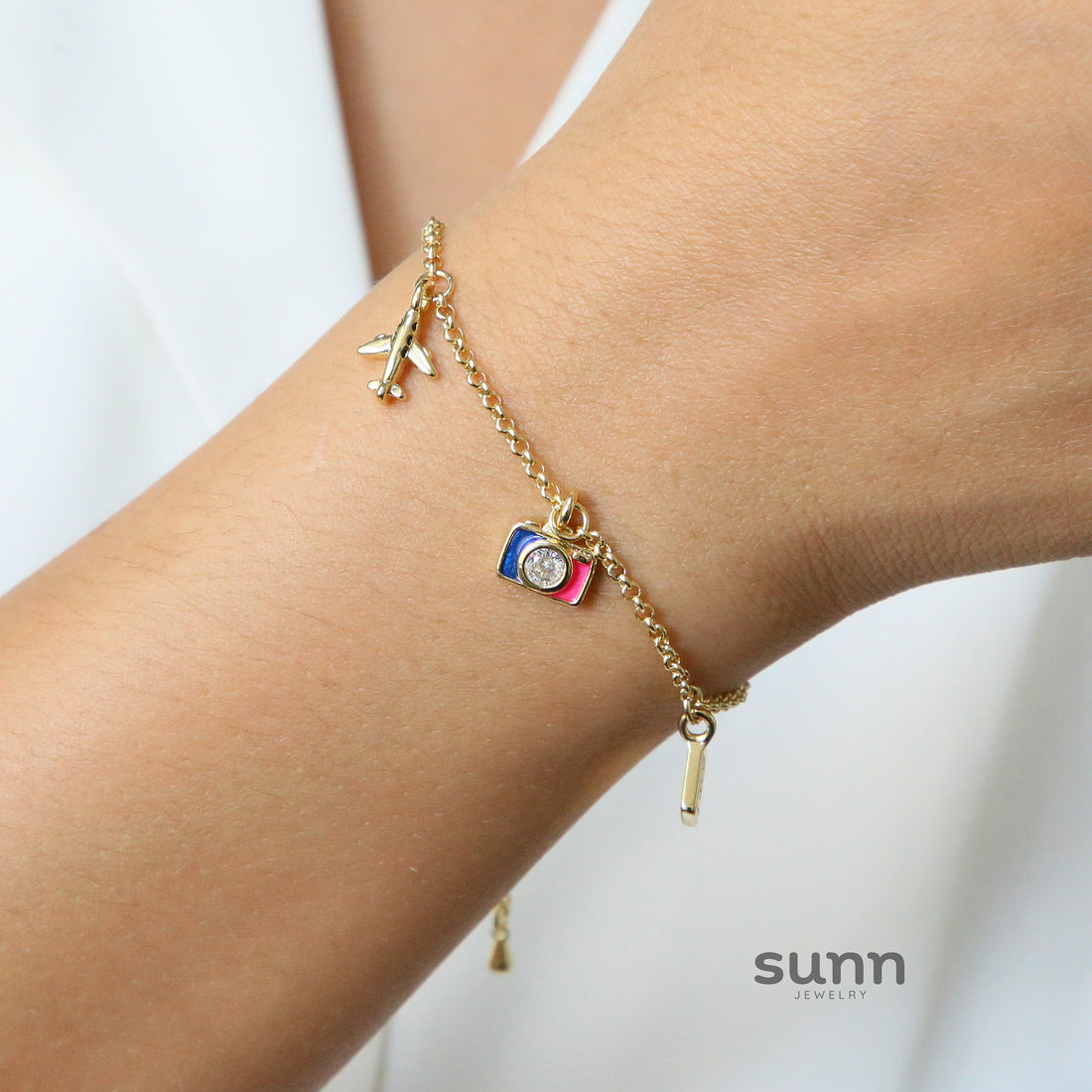Raniyah Baseball Charm Bracelet [ME37G6WK]