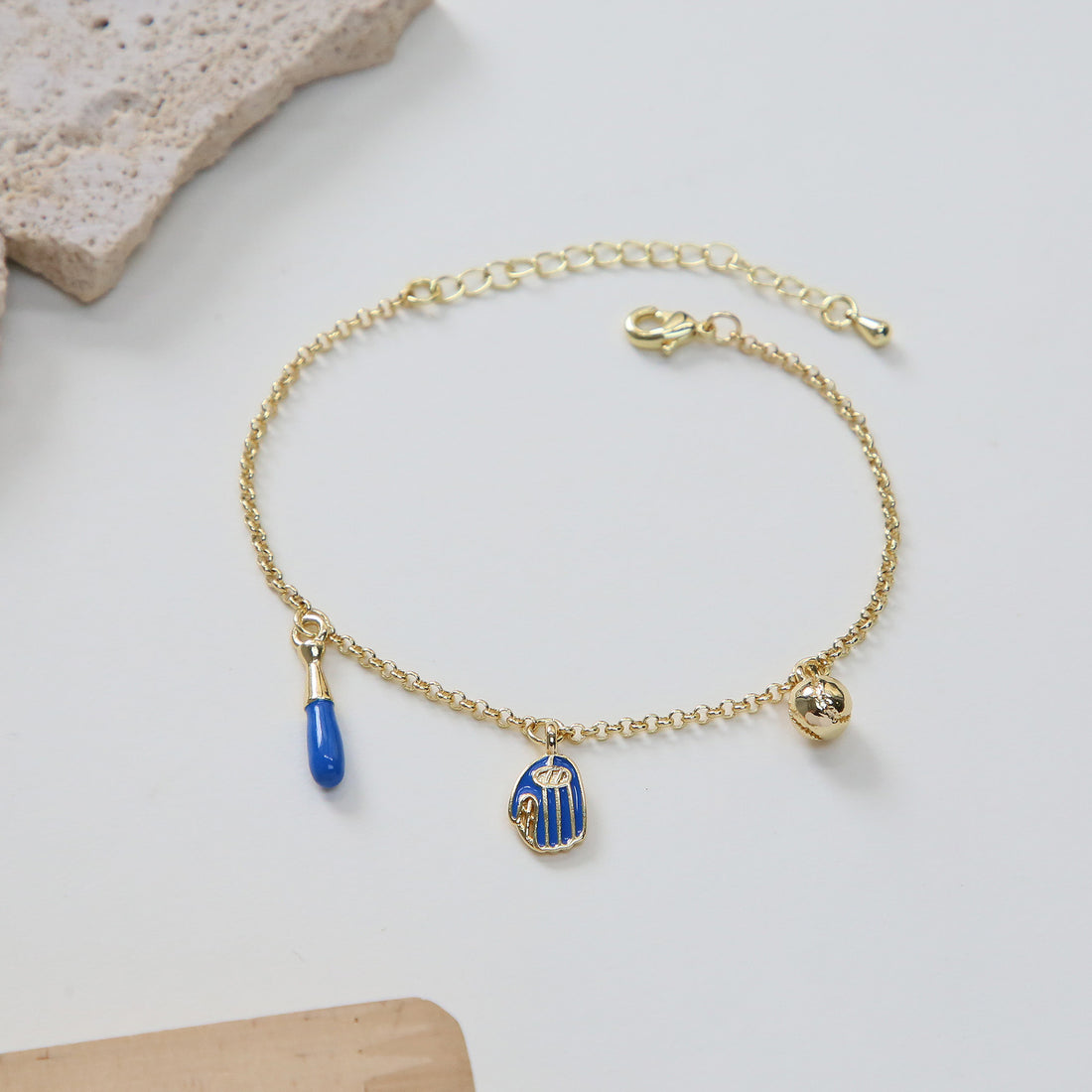 Raniyah Baseball Charm Bracelet [ME37G6WK]