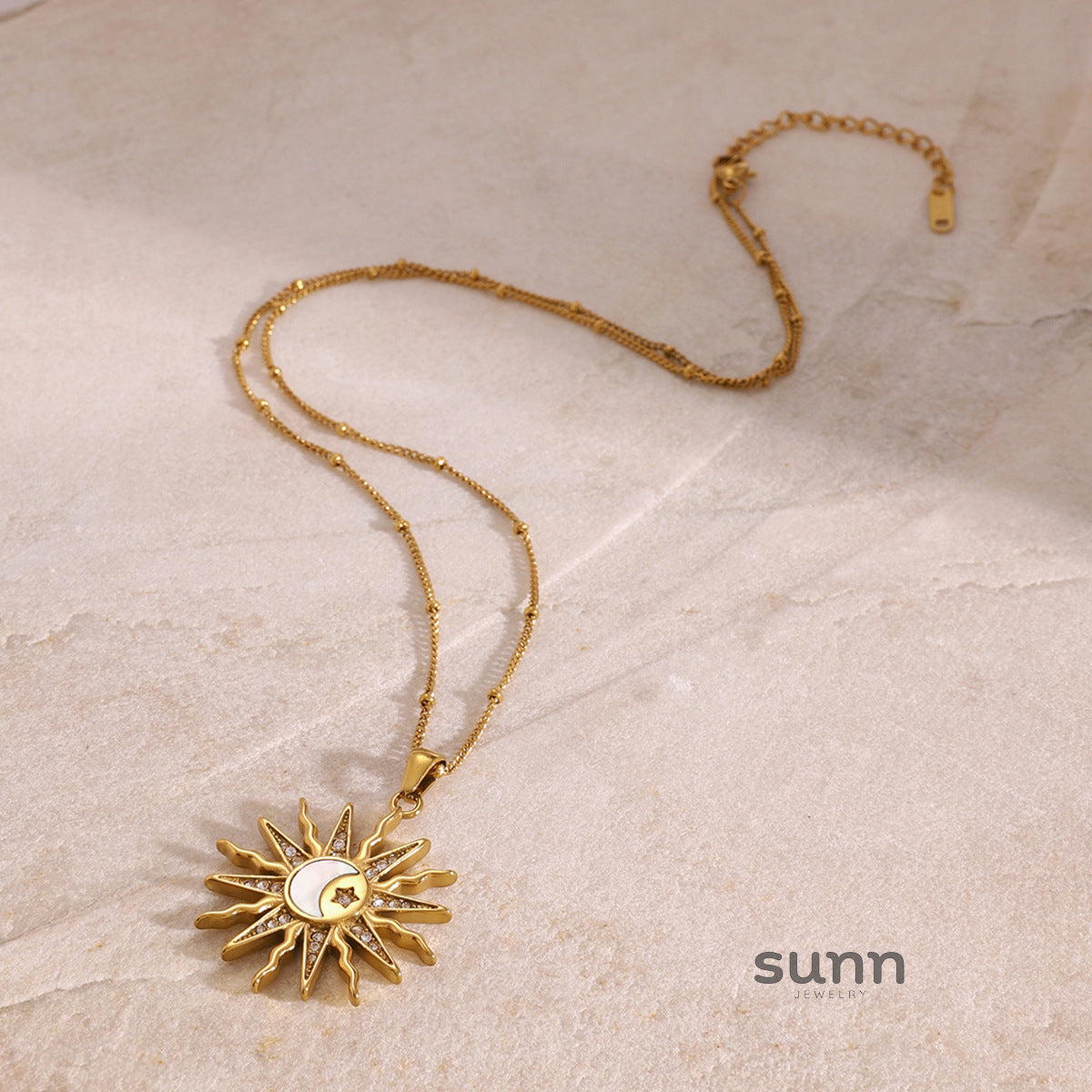 Raquel Zircon Fruit Necklace [AFV4XHNK]