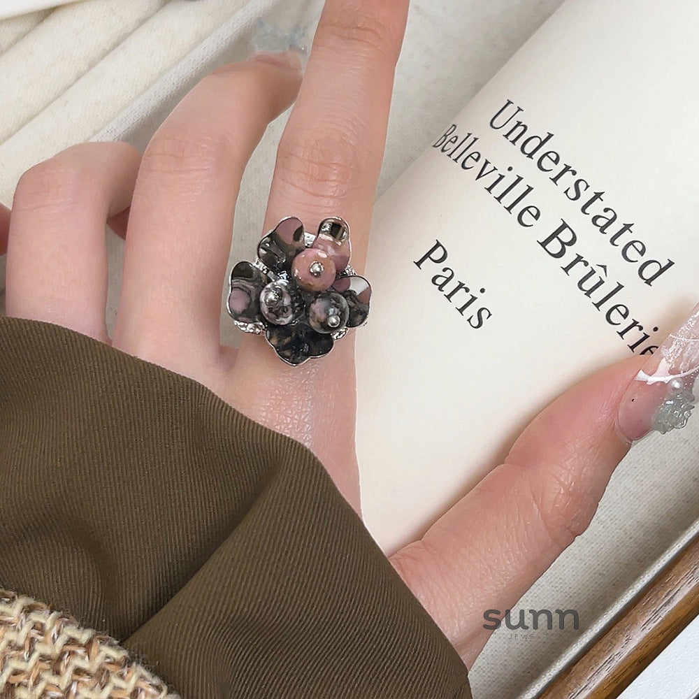 Rawan Floral Pearl Ring [QX82V9F9]