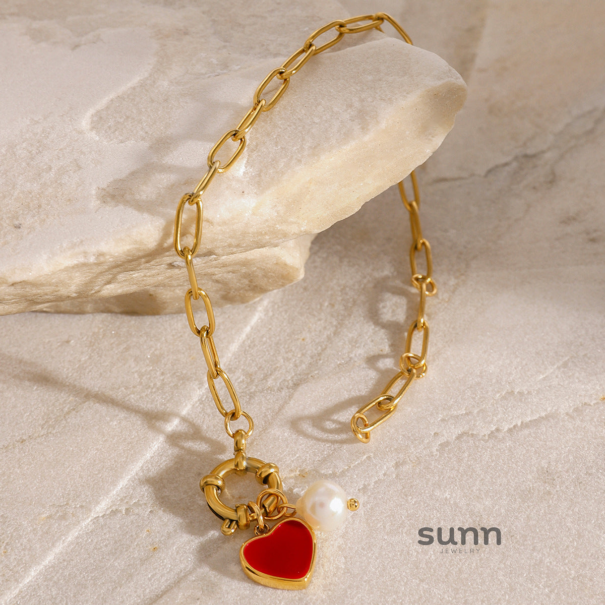Rayan Pearl Heart Bracelet [YXM5C65F]