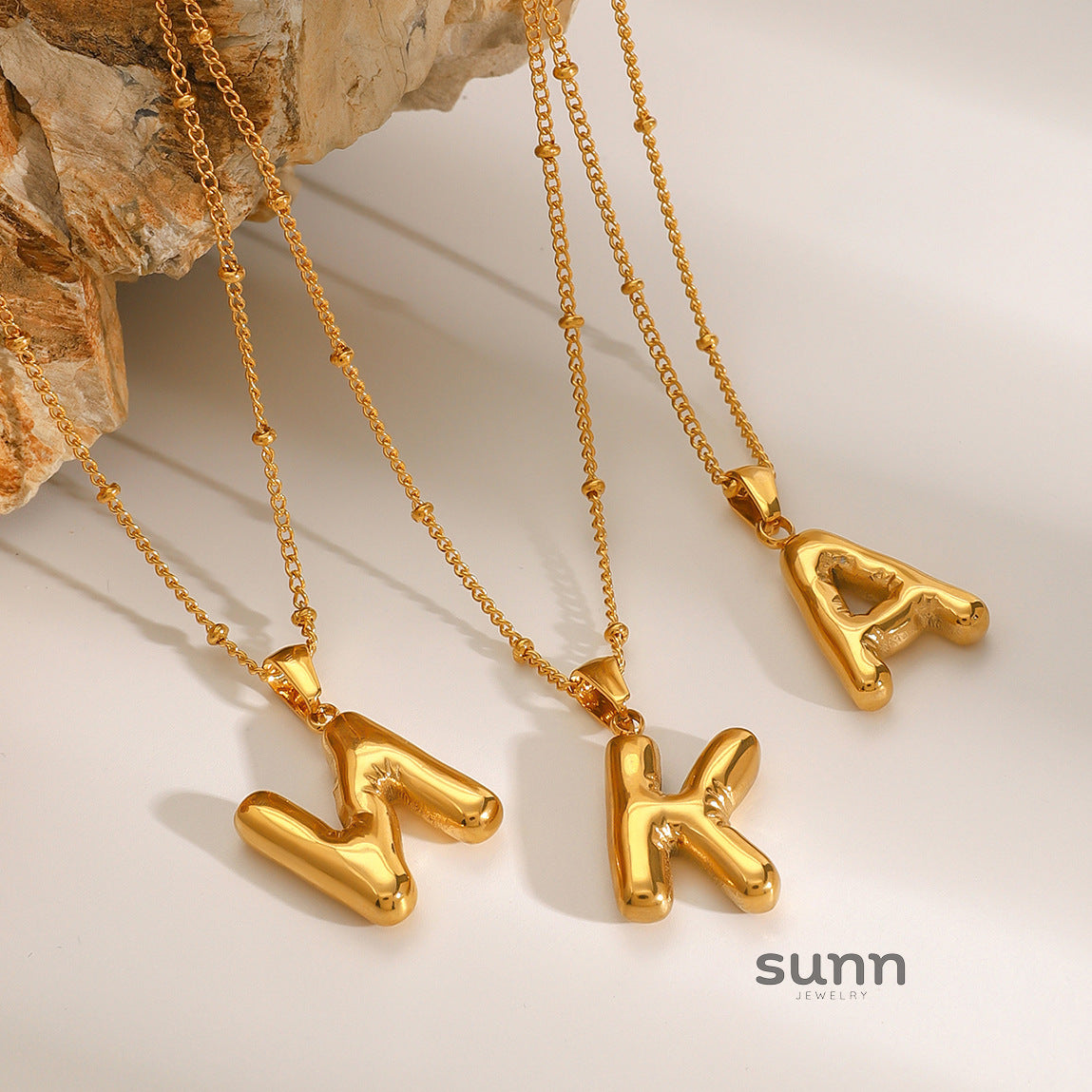 Rayana Initial Letter Necklace [2LVDMFE9]