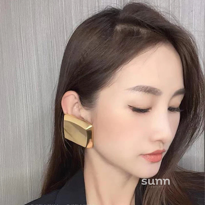 Raygan Vintage Square Earrings
