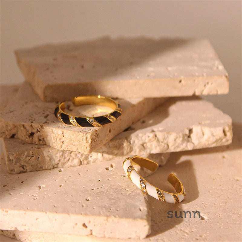 Raygen Zircon Heart Open Ring [N97I7AP5]