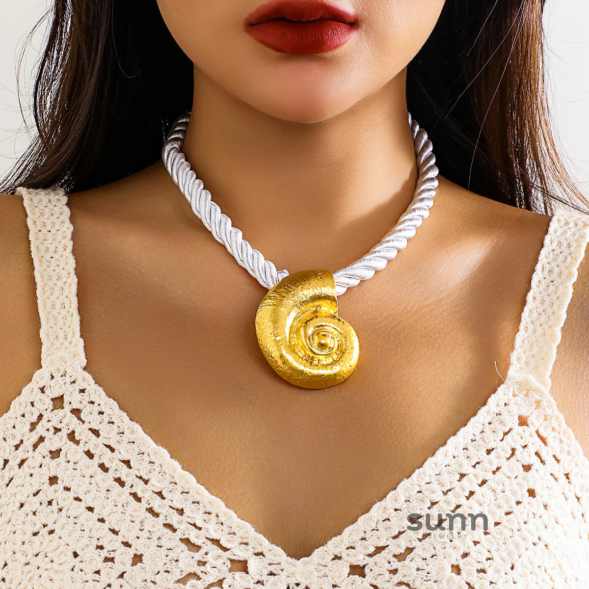 Rayla Seashell Rope Necklace