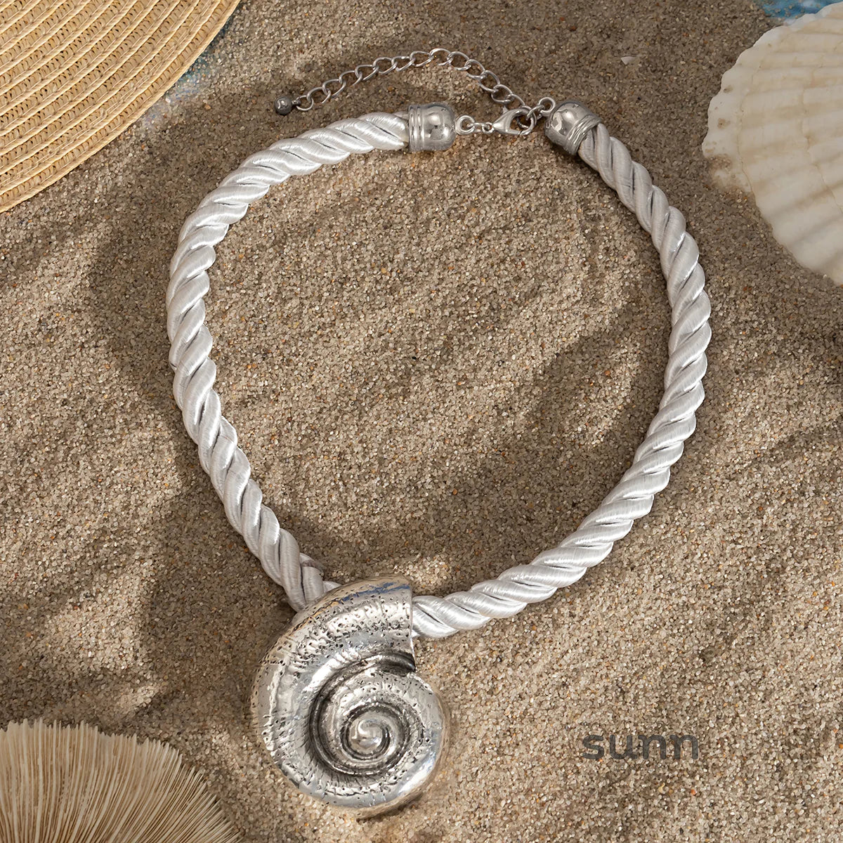 Rayla Seashell Rope Necklace