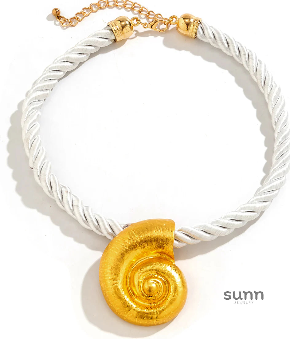 Rayla Seashell Rope Necklace