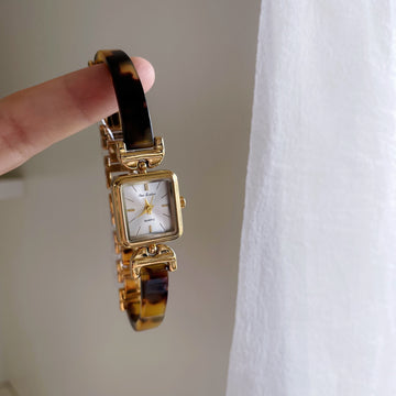 Raylee Amber Square Bracelet Watch [3LPZ622U]